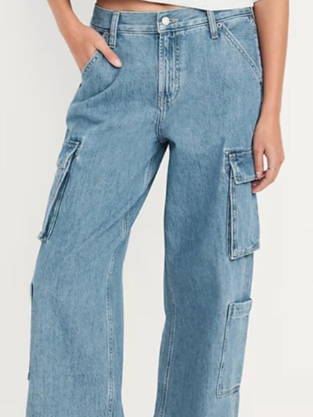Mid-Rise Baggy Wide-Leg Cargo Jeans